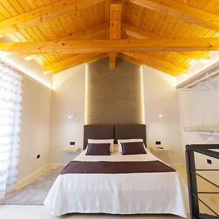 Cavour - Suntripsicily Lägenhet Riposto